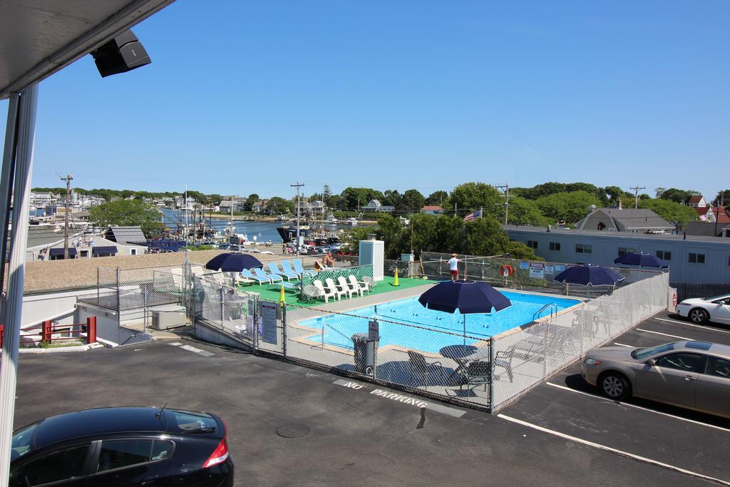 Hyannis Holiday Motel Eksteriør billede