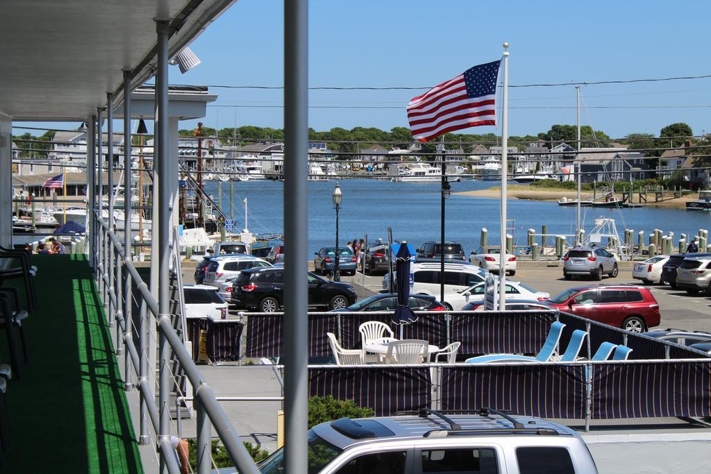 Hyannis Holiday Motel Eksteriør billede