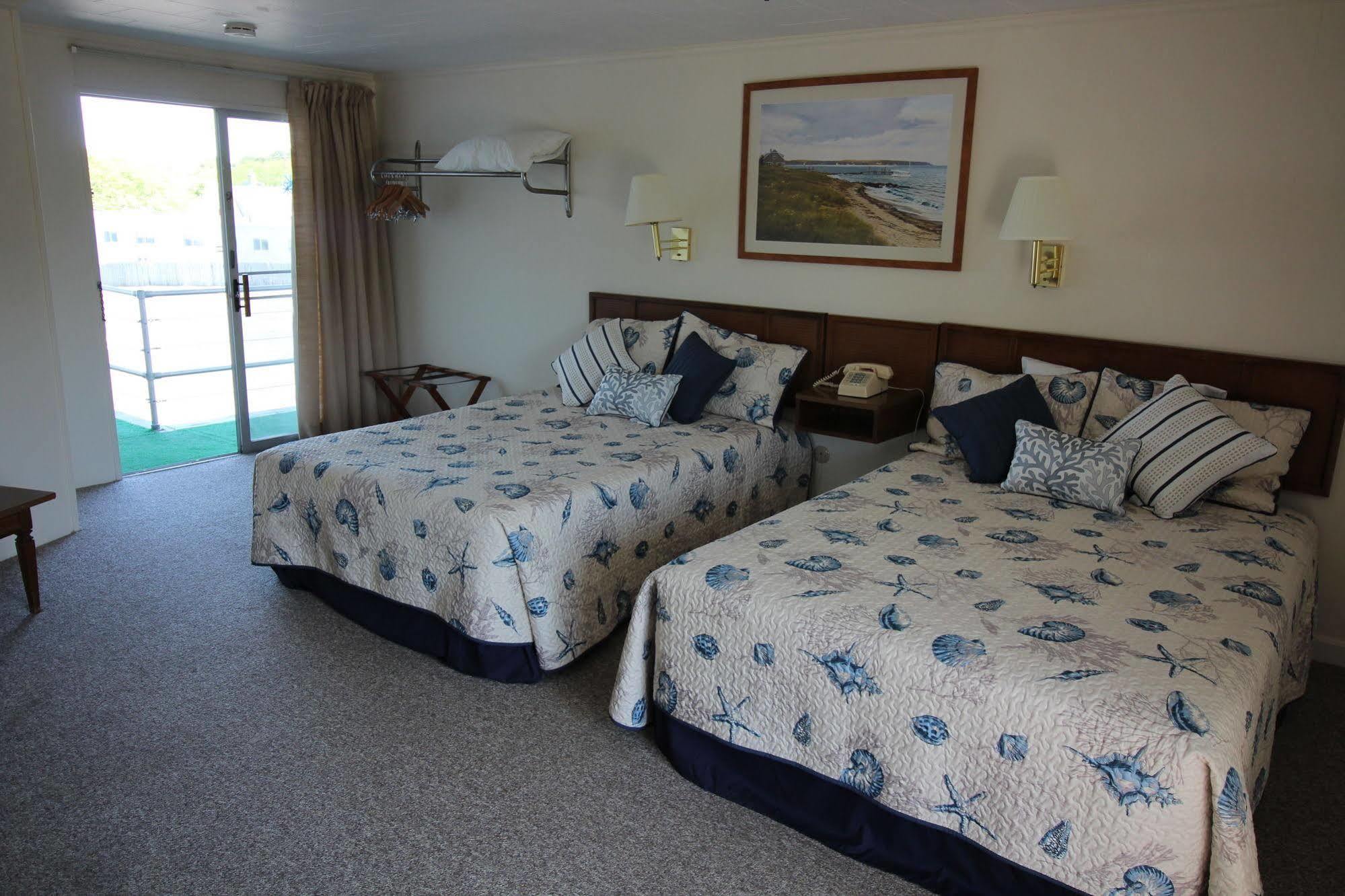Hyannis Holiday Motel Eksteriør billede